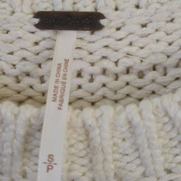 Free People Maise Cropped Pullover Embroidered  Cable Knit Sweater Size S - Picture 6 of 7